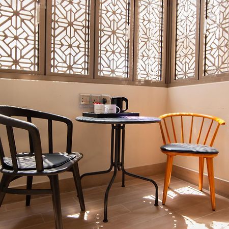 Aqueen Prestige Hotel Jalan Besar Σιγκαπούρη Εξωτερικό φωτογραφία