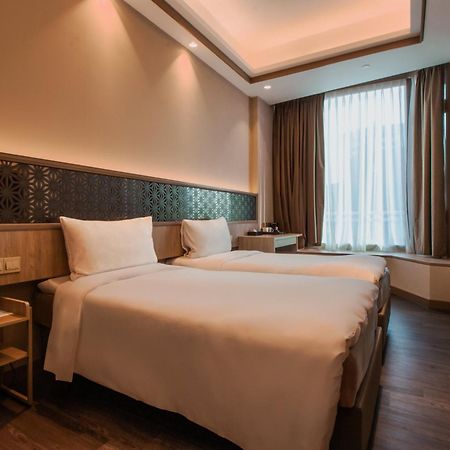 Aqueen Prestige Hotel Jalan Besar Σιγκαπούρη Εξωτερικό φωτογραφία