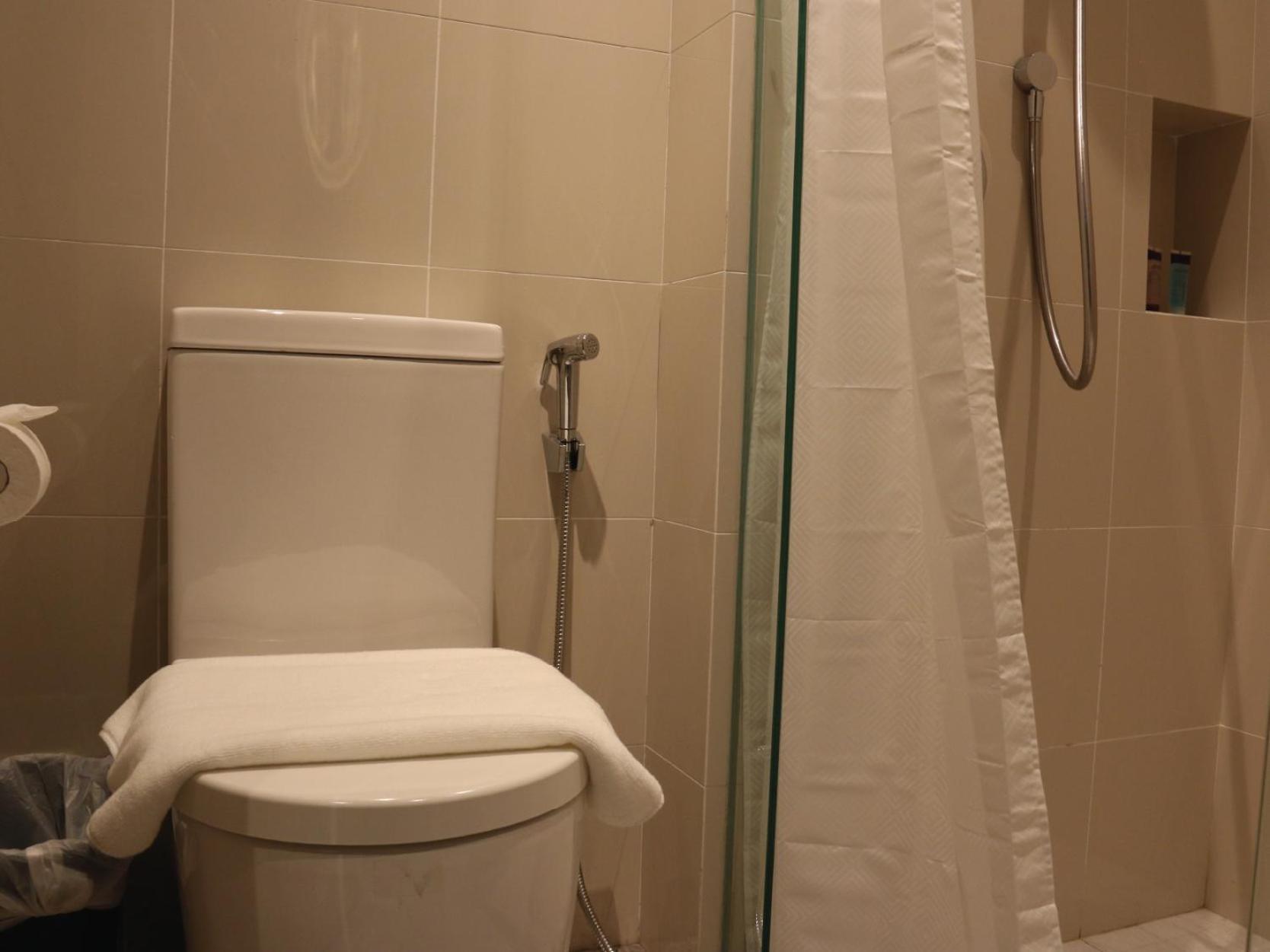 Aqueen Prestige Hotel Jalan Besar Σιγκαπούρη Εξωτερικό φωτογραφία